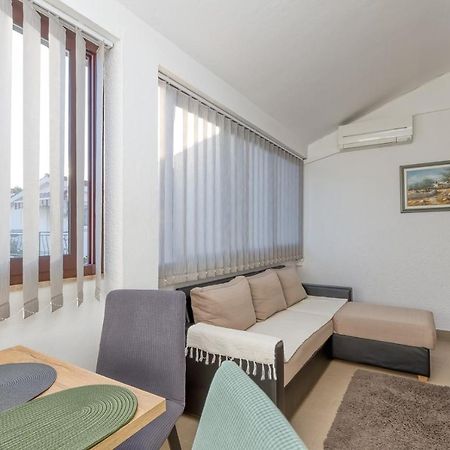Apartment Lucijan Πόρετς Εξωτερικό φωτογραφία
