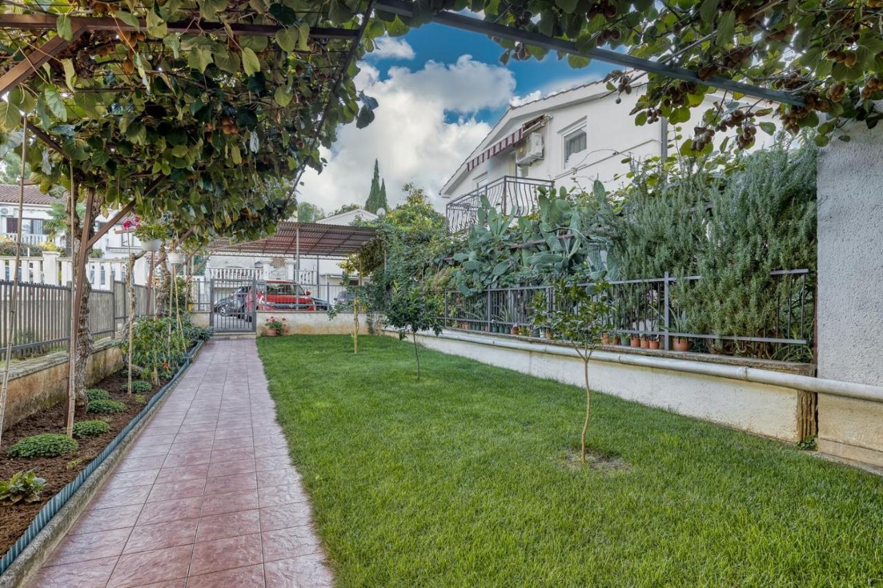 Apartment Lucijan Πόρετς Εξωτερικό φωτογραφία